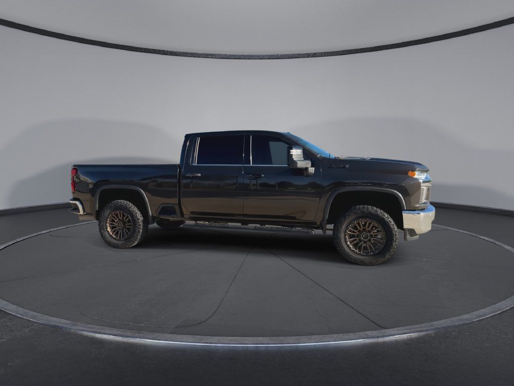 Used 2021 Chevrolet Silverado 2500 LTZ w/ LTZ Convenience Package AWD/4WD image 2