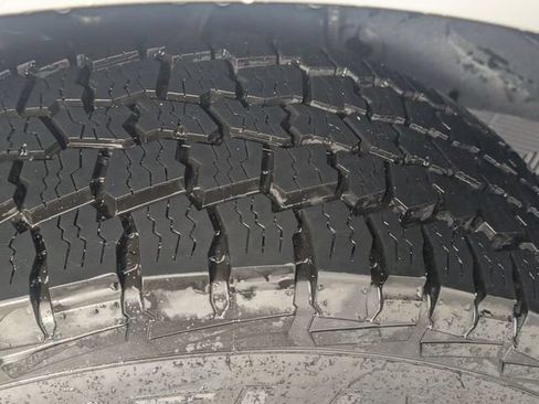 Used 2023 Ford F150 XLT AWD/4WD image 18