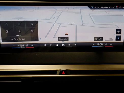 New 2026 BMW iX xDrive60 w/ Premium Package image 10