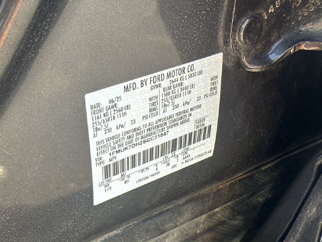 Used 2025 Ford Explorer Active RWD image 27