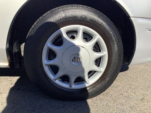Used 2003 Buick Century Custom FWD image 20