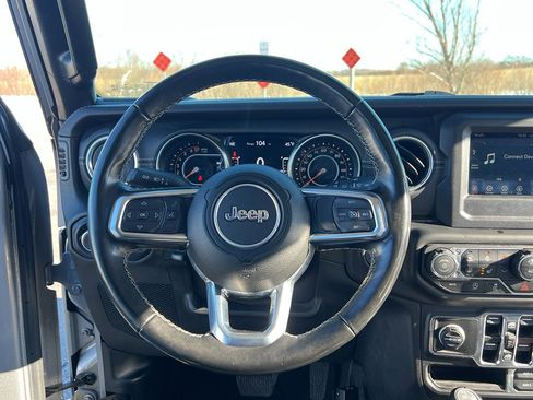 Used 2020 Jeep Wrangler Unlimited Sahara w/ Cold Weather Group image 33