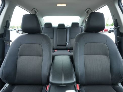 Used 2025 Nissan Altima 2.5 SV FWD image 38