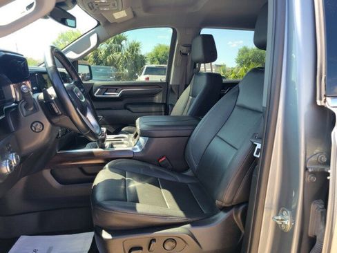 Used 2023 GMC Sierra 1500 SLT w/ SLT Premium Plus Package RWD image 22