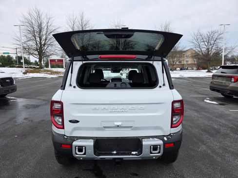 New 2025 Ford Bronco Sport Badlands w/ Sasquatch Badlands Package image 9