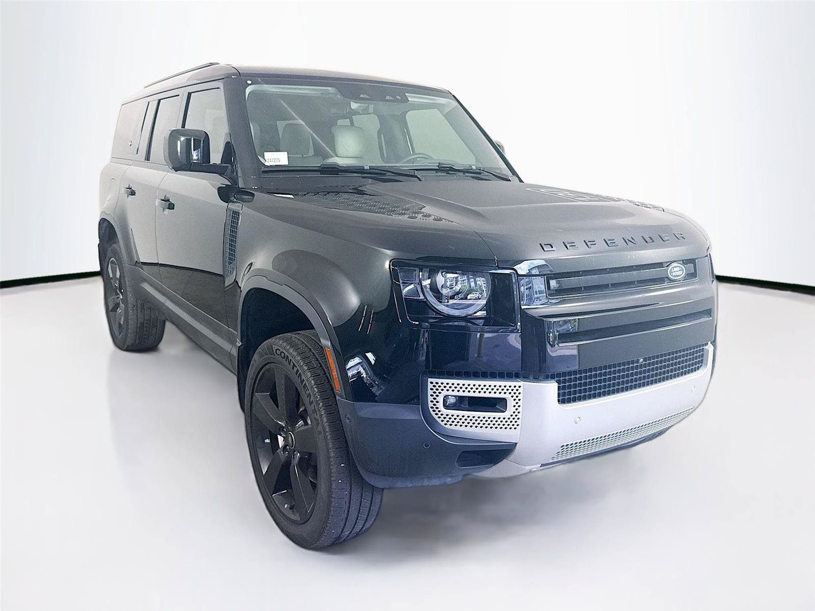 Used 2024 Land Rover Defender 130 S AWD/4WD image 10