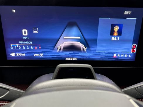Used 2024 Chevrolet Traverse RS w/ LPO, Floor Liner Package AWD/4WD image 9