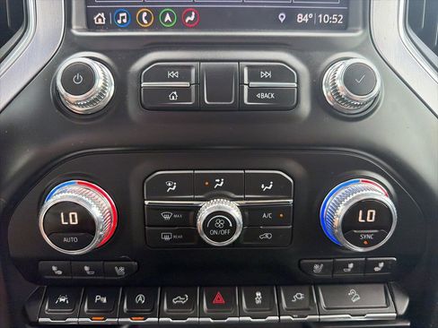Used 2019 GMC Sierra 1500 SLT AWD/4WD image 44
