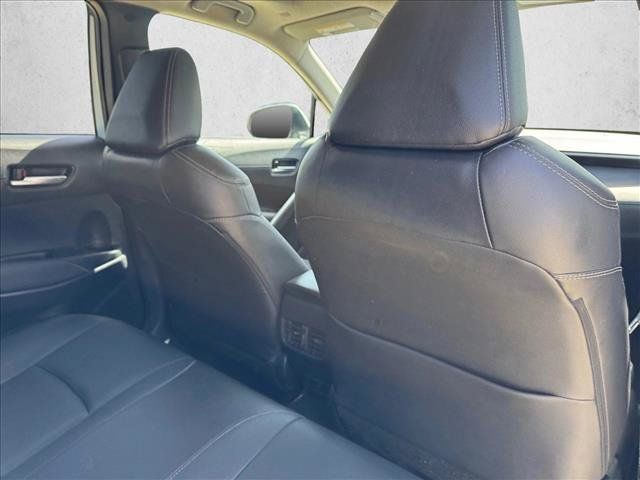 Used 2022 Toyota Corolla Cross XLE w/ Convenience Package AWD/4WD image 22