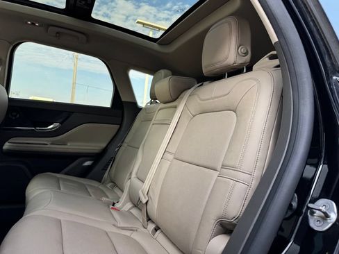 Used 2020 Lincoln Corsair Reserve w/ Elements Package AWD/4WD image 13