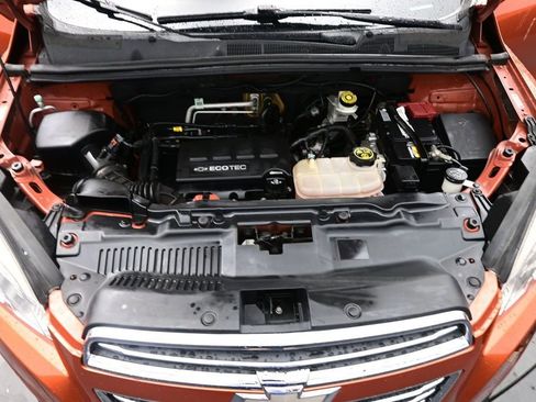 Used 2015 Chevrolet Trax LTZ AWD/4WD image 22