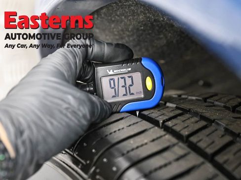 Used 2024 Dodge Durango R/T AWD/4WD image 30