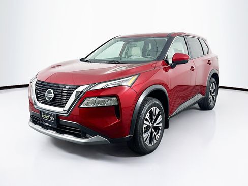 Used 2021 Nissan Rogue SV FWD image 3