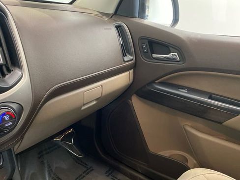 Used 2015 GMC Canyon SLE w/ SLE Convenience Package AWD/4WD image 17