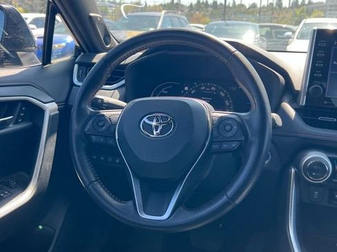 Used 2022 Toyota RAV4 XSE w/ Premium Package AWD/4WD image 16