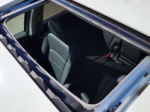 Used 2022 Honda Pilot Special Edition image 2