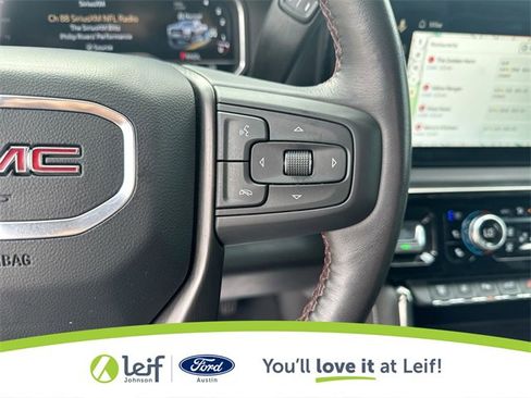 Used 2024 GMC Sierra 2500 AT4X image 33