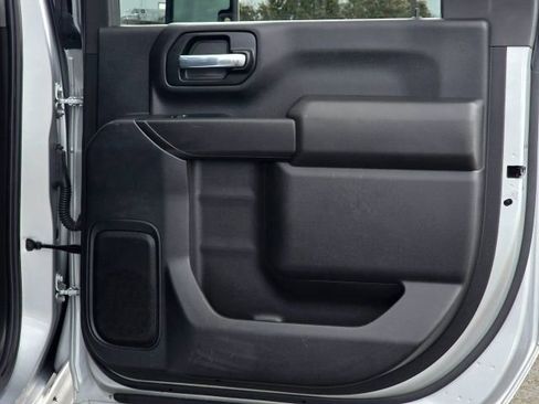 Used 2021 Chevrolet Silverado 2500 Custom w/ Custom Value Package image 32
