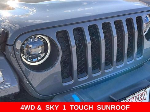 Used 2023 Jeep Wrangler Unlimited Sahara w/ Cold Weather Group image 31