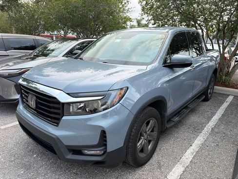 Used 2023 Honda Ridgeline RTL-E image 2