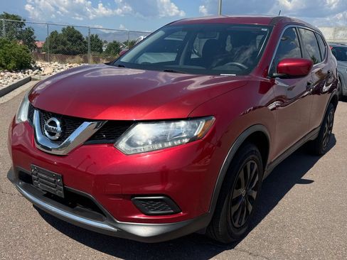 Used 2016 Nissan Rogue S AWD/4WD image 3