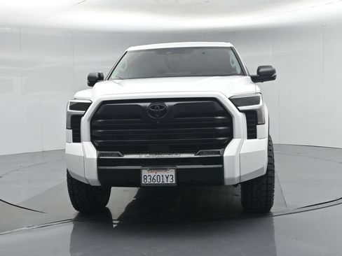 Used 2024 Toyota Tundra Limited AWD/4WD image 24