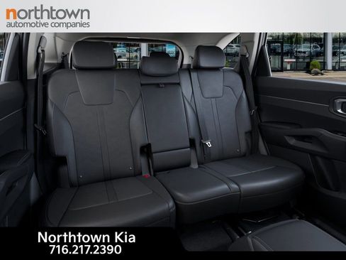 New 2026 Kia Sorento S w/ S Panoramic Sunroof Package AWD/4WD image 17
