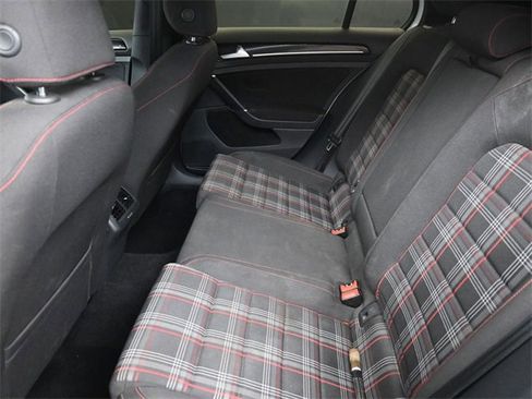 Used 2017 Volkswagen GTI S image 19