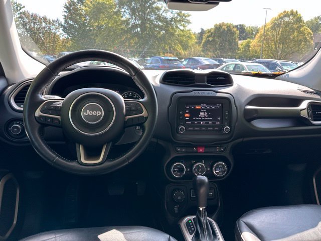 Used 2017 Jeep Renegade Limited AWD/4WD image 11