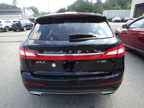 Used 2016 Lincoln MKX Reserve w/ Technology Package AWD/4WD image 5