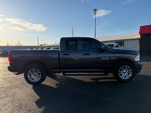 Used 2018 RAM 1500 Express AWD/4WD image 4