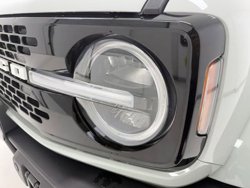 Used 2023 Ford Bronco Wildtrak AWD/4WD image 6