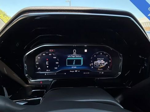 Used 2025 Chevrolet Silverado 3500 LT w/ Convenience Package AWD/4WD image 16