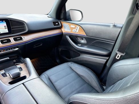 Used 2020 Mercedes-Benz GLE 450 4MATIC image 25