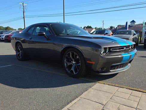 Used 2017 Dodge Challenger R/T w/ Sound Group RWD image 4