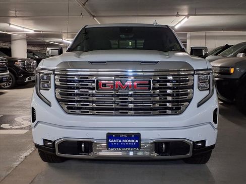 New 2026 GMC Sierra 1500 Denali w/ Technology Package image 2