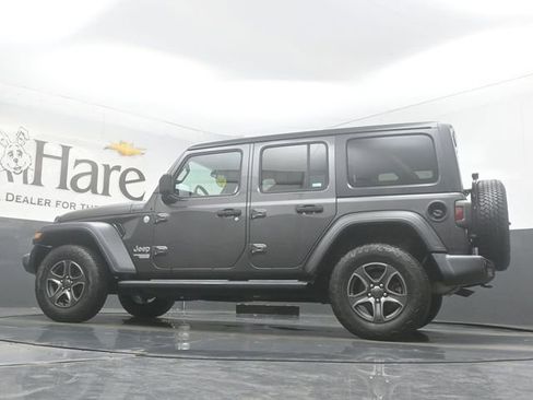 Used 2018 Jeep Wrangler Unlimited Sport S AWD/4WD image 54