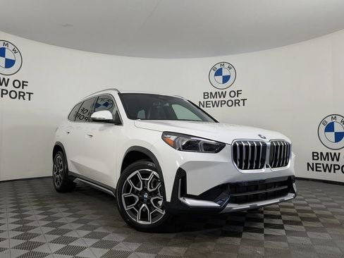 New 2026 BMW X1 xDrive28i w/ Technology Package AWD/4WD image 3
