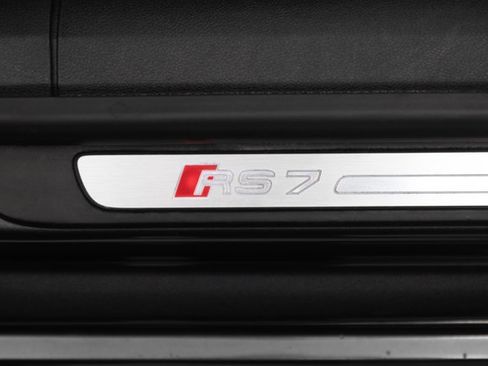 Used 2016 Audi RS 7 Prestige w/ Carbon-Optic Package image 63