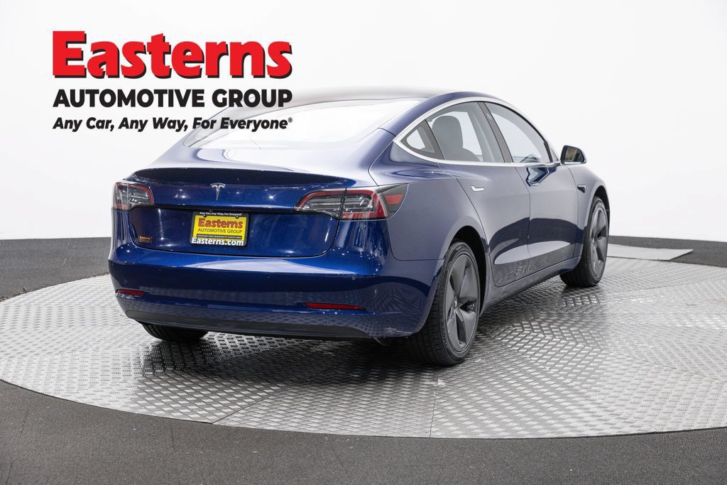Used 2018 Tesla Model 3 Long Range RWD image 5