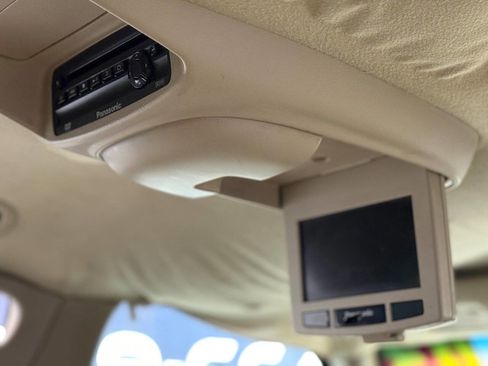 Used 2003 Chevrolet Tahoe LT image 10