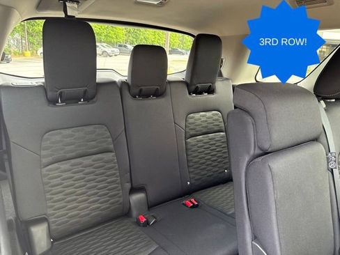 Used 2025 Nissan Pathfinder SV FWD image 24