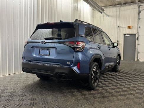 Used 2025 Subaru Forester Premium AWD/4WD image 27