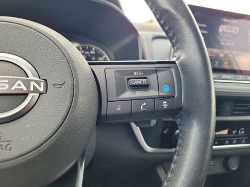 Certified 2023 Nissan Rogue SV w/ SV Premium B Package FWD image 24