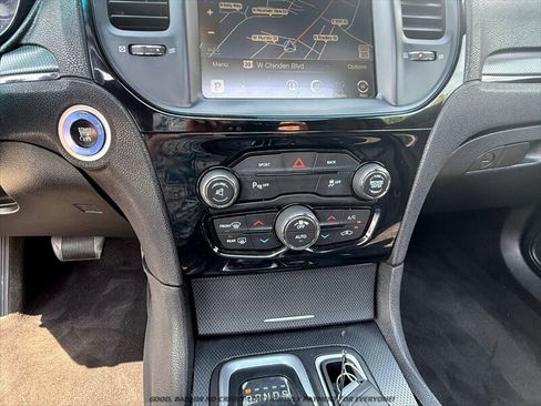 Used 2015 Chrysler 300 S w/ 300S Premium Group RWD image 28