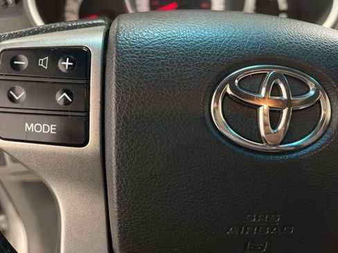 Used 2013 Toyota Tacoma 4x4 Double Cab w/ TRD Off-Road Pkg image 18