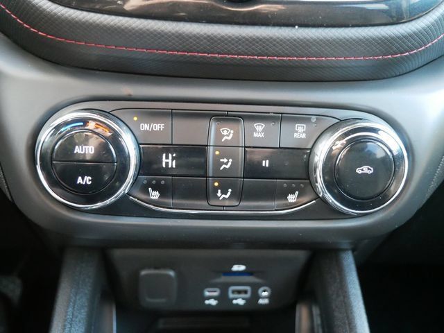 Used 2022 Chevrolet TrailBlazer RS w/ Technology Package AWD/4WD image 16
