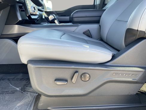 New 2025 Ford F150 Lightning Flash image 19