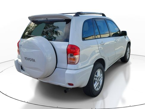Used 2003 Toyota RAV4 2WD image 6