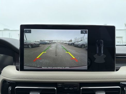 Certified 2023 Lincoln Nautilus Reserve image 25